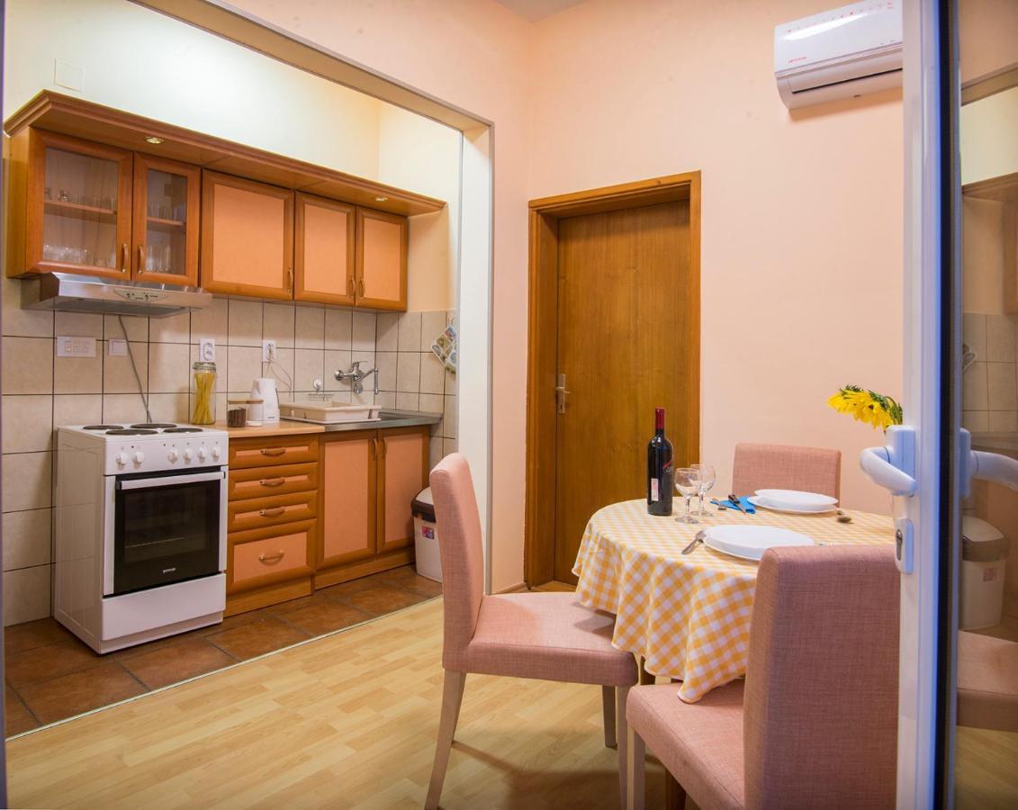 Sasa House Leilighet Beograd Eksteriør bilde